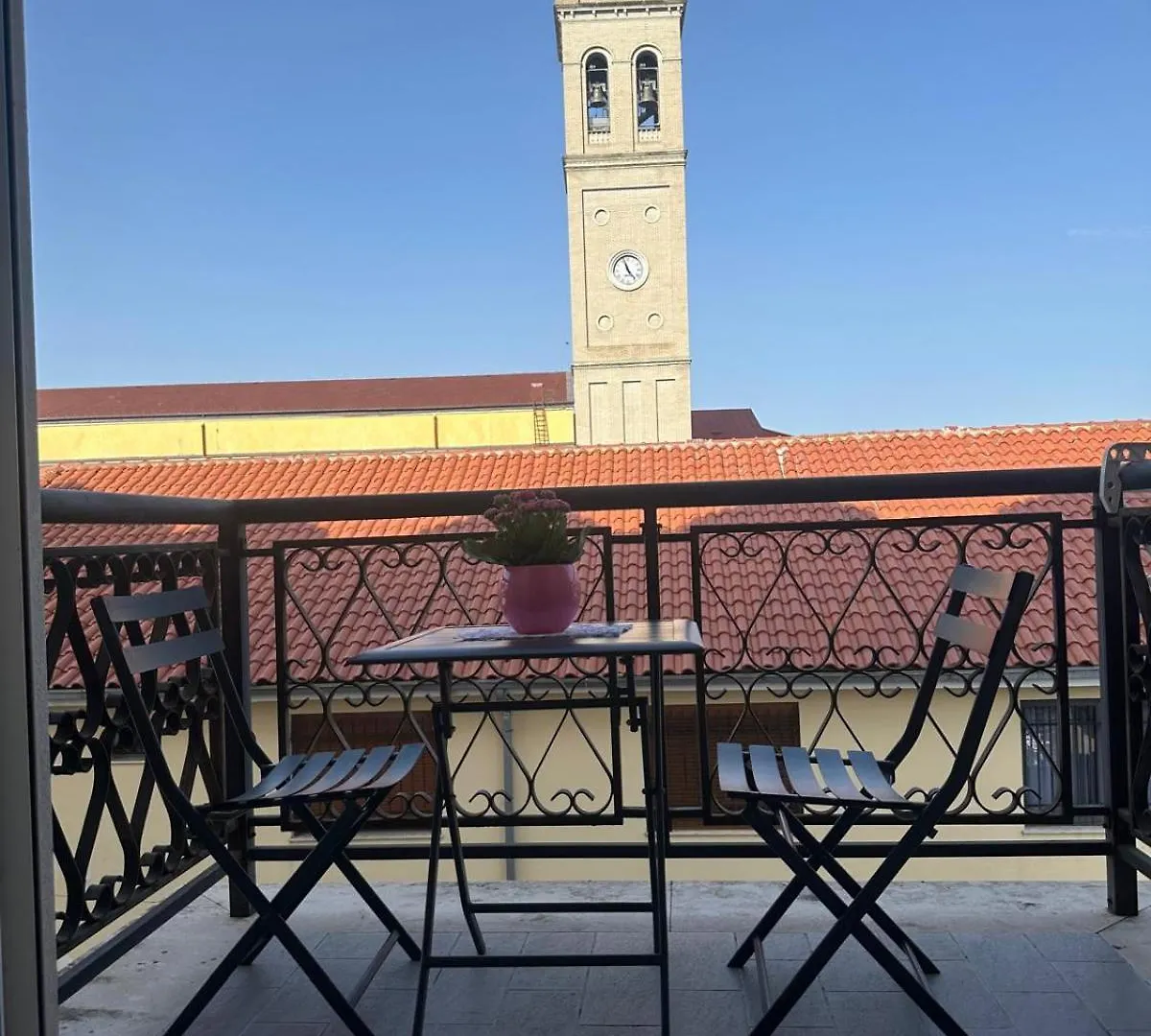 Gjon'S Apartment Cathedral Square Shkoder 0*,  Albania